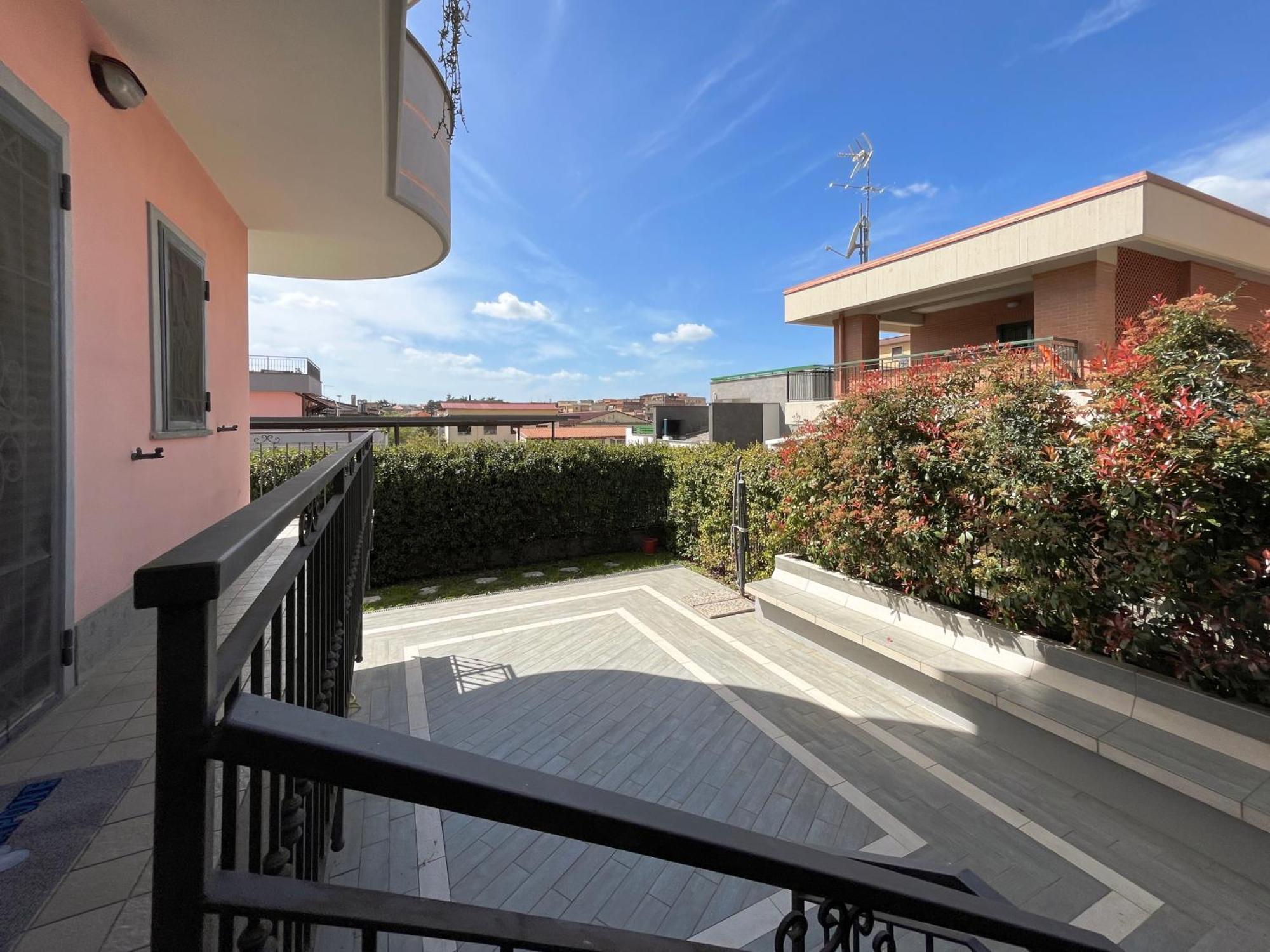 Oasi Anagnina Apartamento